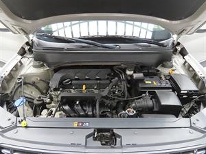 HYUNDAI Venue - Vista 12