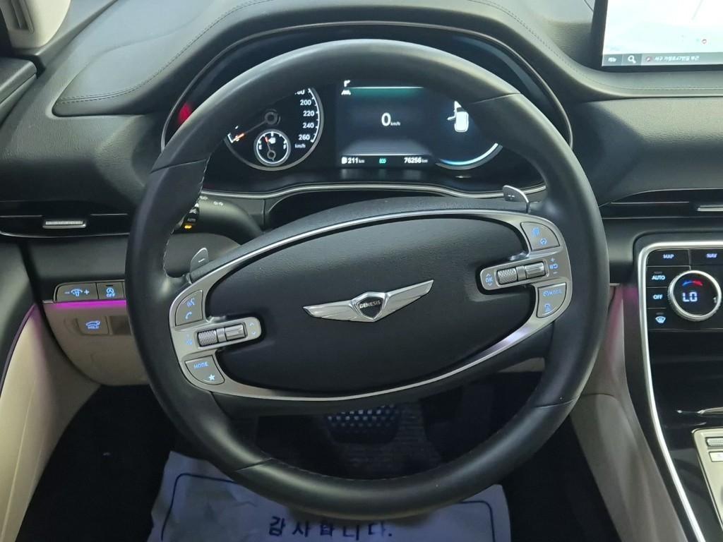 Genesis GV80 - Vista 10