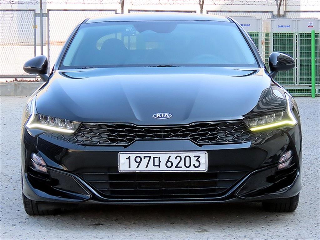 KIA K5 2021 Negro - Importación desde Corea - HF Imports Iquique - Foto 1