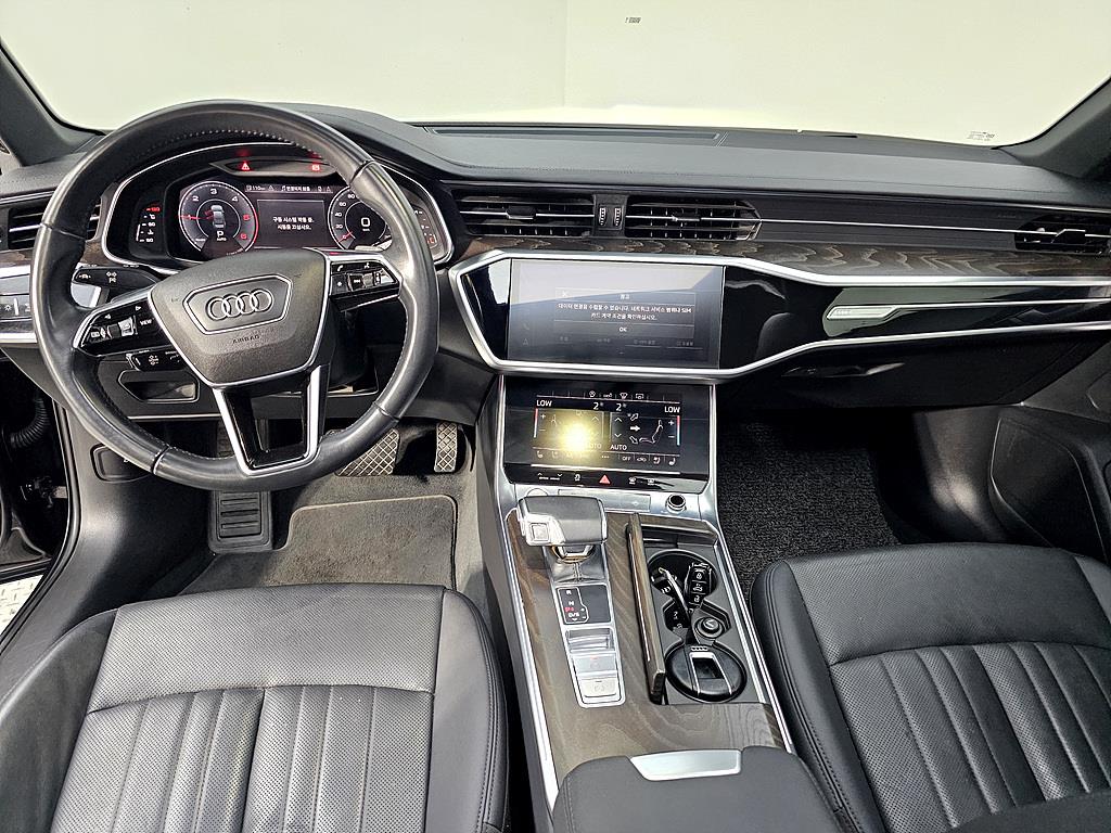 Audi A6 - Vista 5