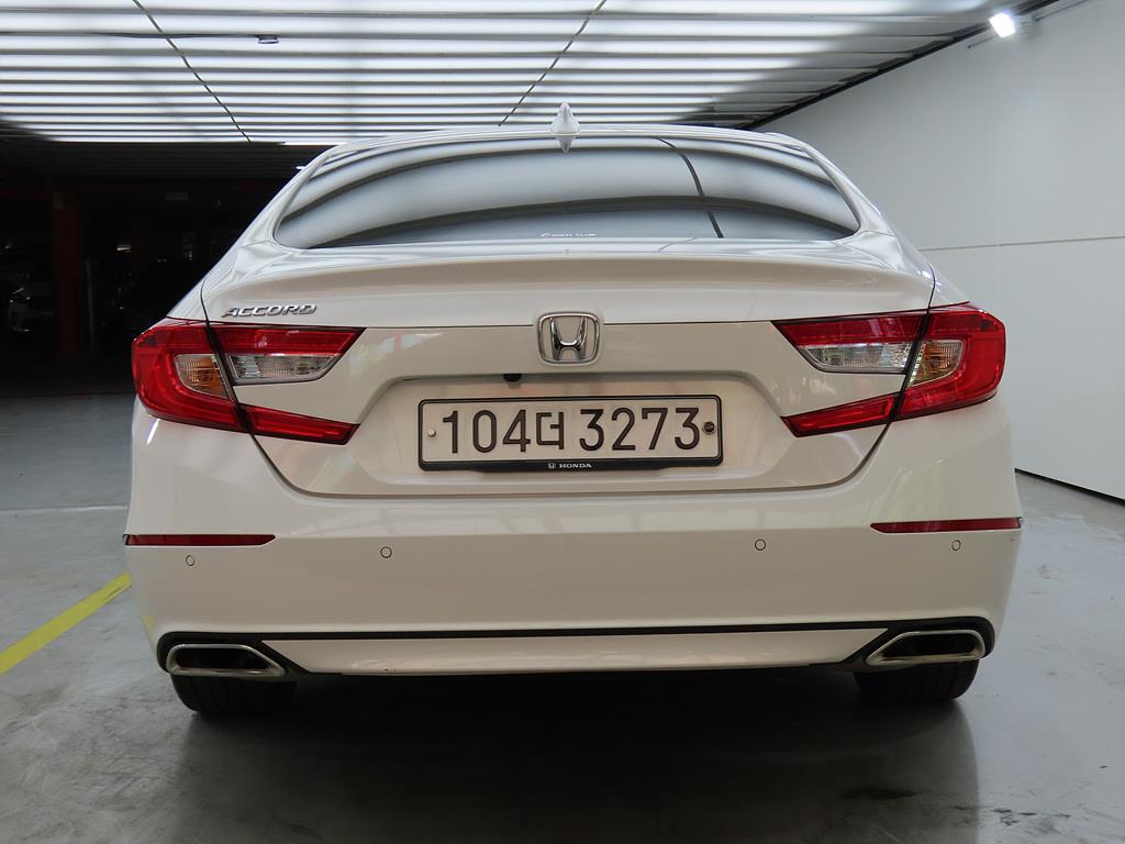 Honda Accord - Vista 4