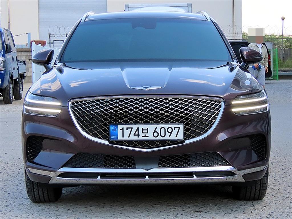 Genesis GV70 2023 Rojo - Importación desde Corea - HF Imports Iquique - Foto 1
