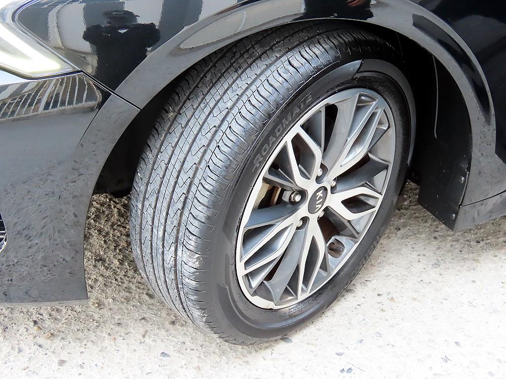 KIA K5 2021 Negro - Importación desde Corea - HF Imports Iquique - Foto 19