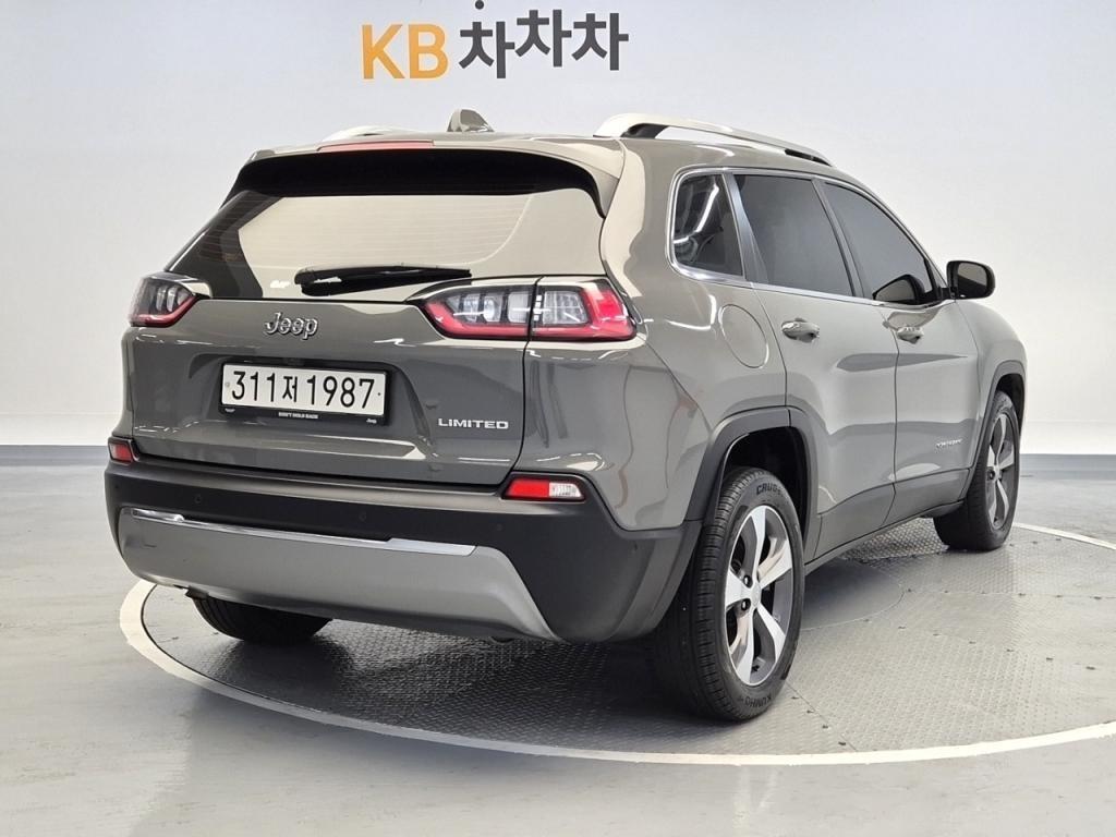 Jeep Cherokee - Vista 3