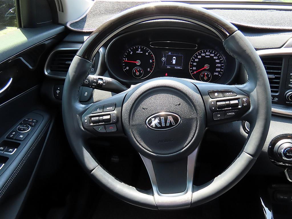 KIA Sorento - Vista 7