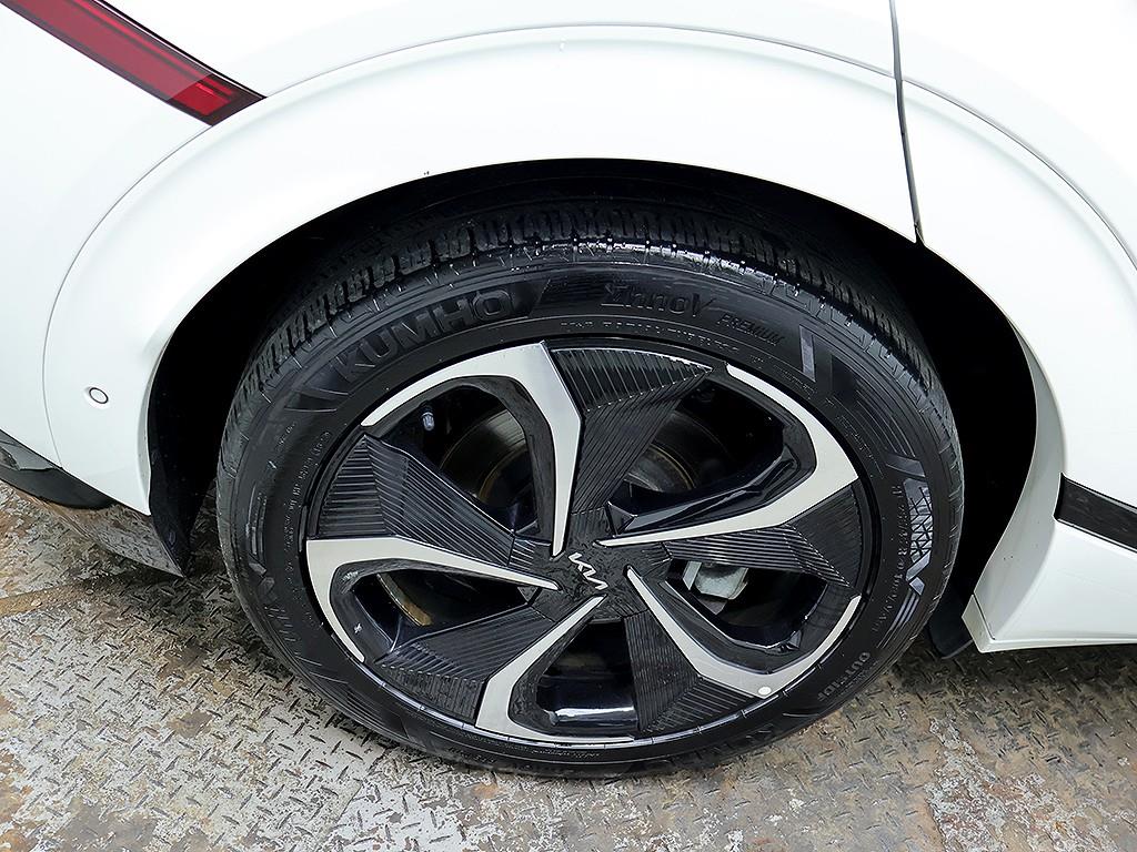 KIA EV6 2022 Blanco - Importación desde Corea - HF Imports Iquique - Foto 7