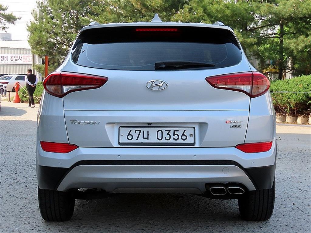 HYUNDAI Tucson - Vista 4