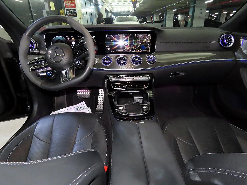 Mercedes Benz CLS Class - Vista 10
