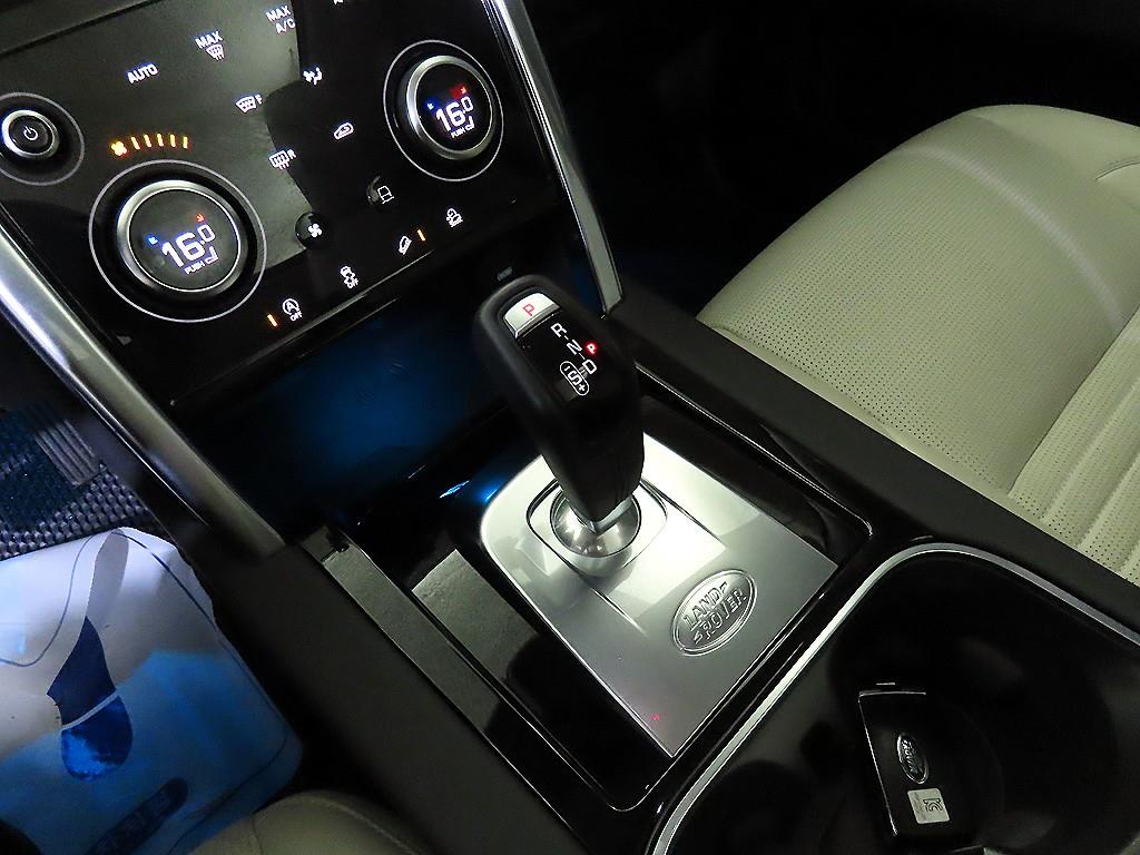 Land Rover Discovery Sports - Vista 12