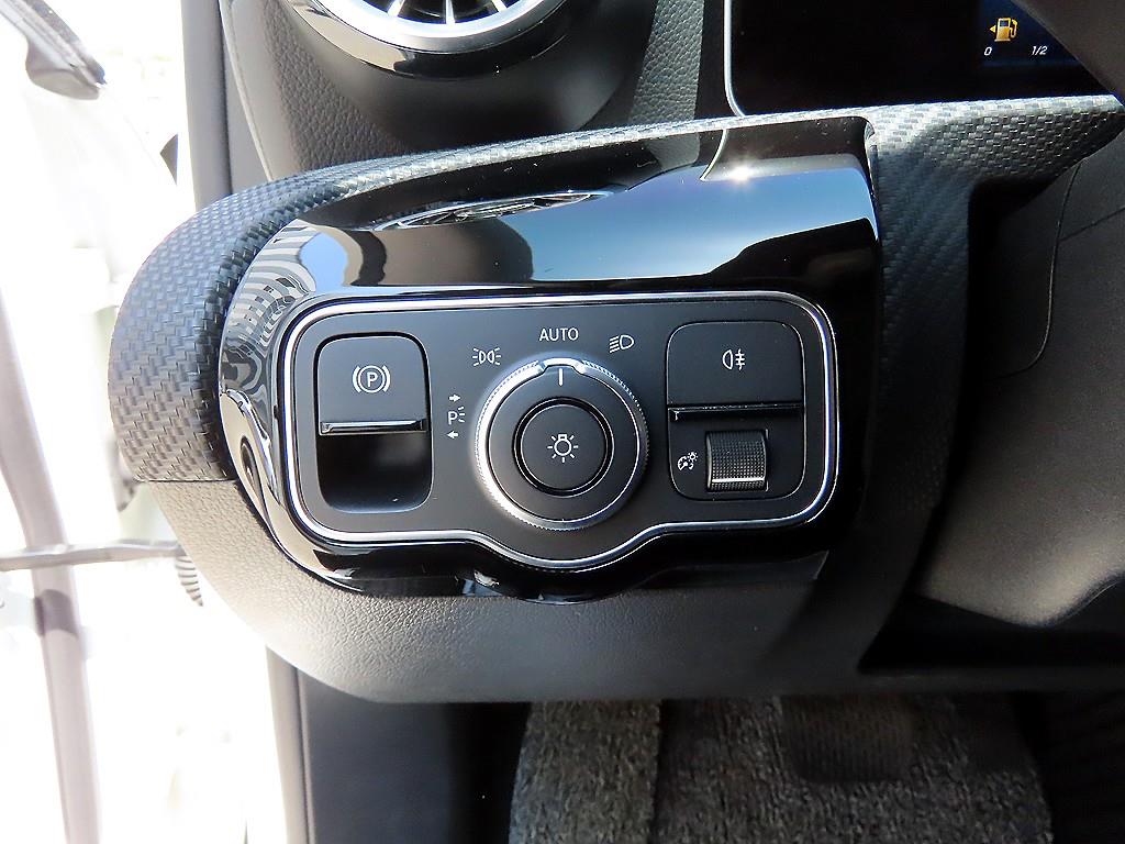 Mercedes Benz A Class - Vista 12