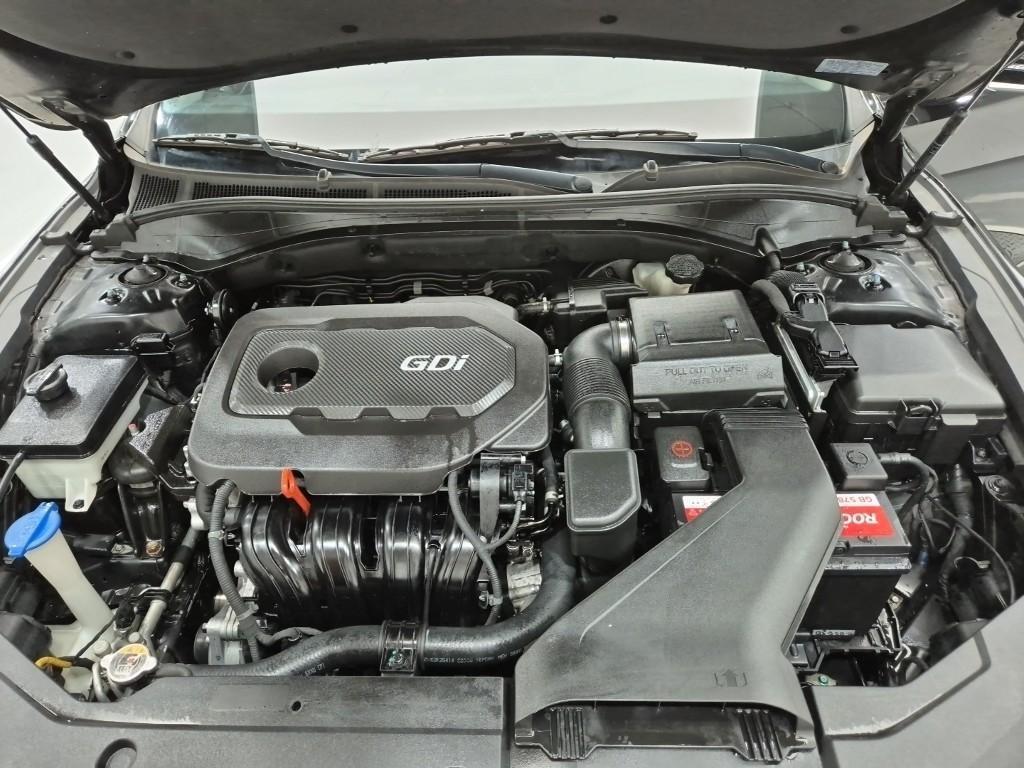 HYUNDAI Grandeur - Vista 5
