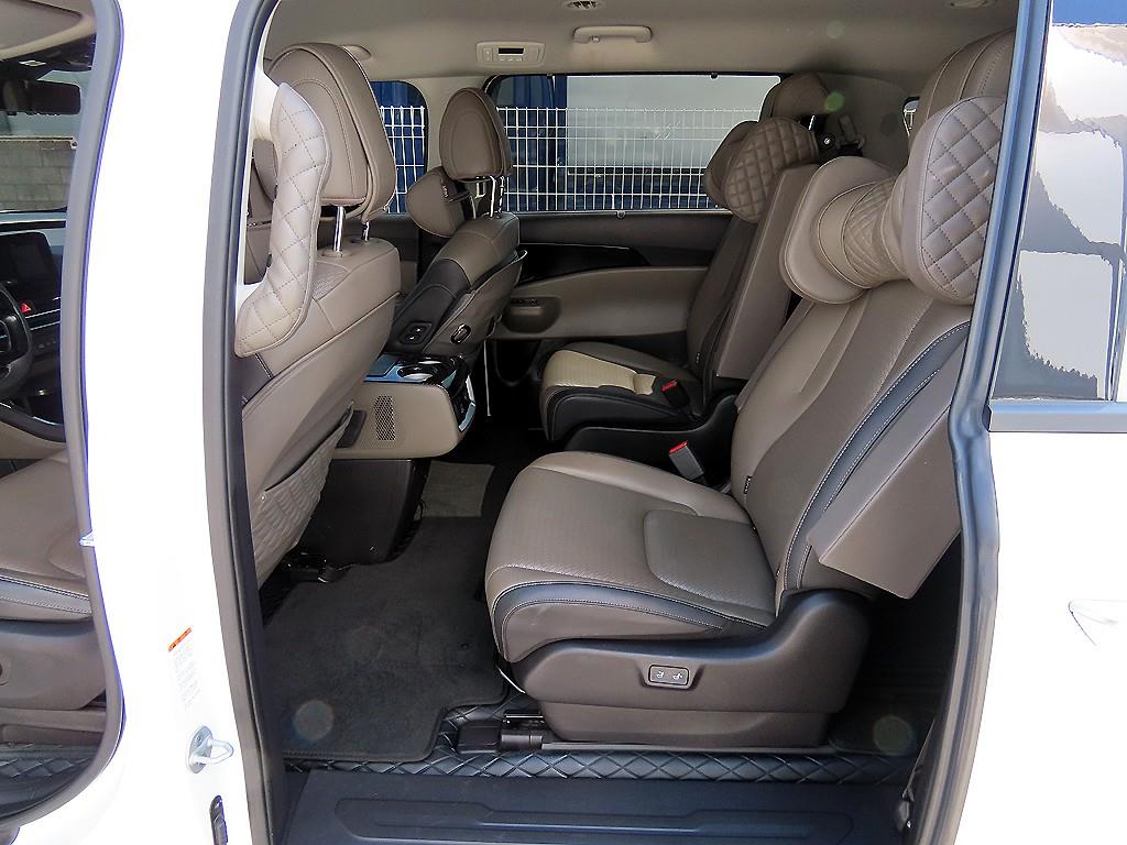 KIA Carnival - Vista 6
