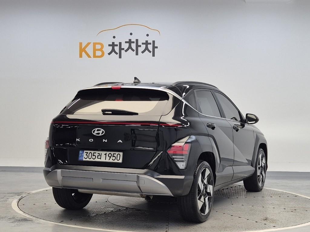 HYUNDAI Kona - Vista 3