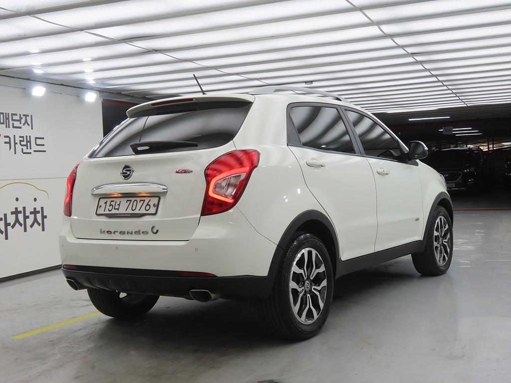 Ssangyong Korando - Vista 4