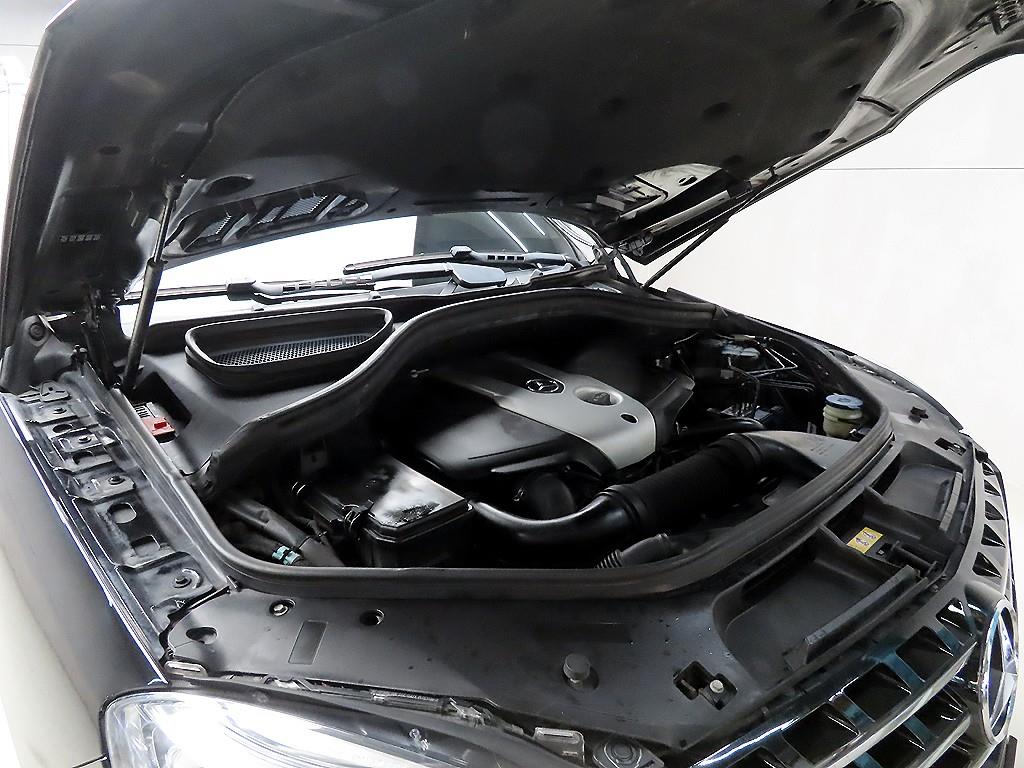 Mercedes Benz M Class 2015 Negro - Importación desde Corea - HF Imports Iquique - Foto 19