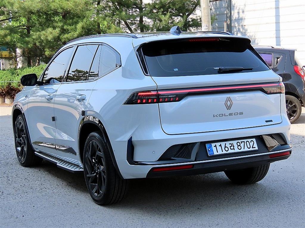 SAMSUNG Grand Koleos - Vista 3