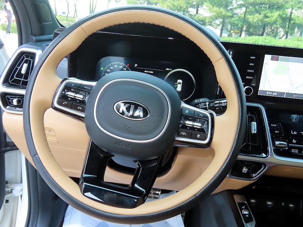 KIA Sorento - Vista 8
