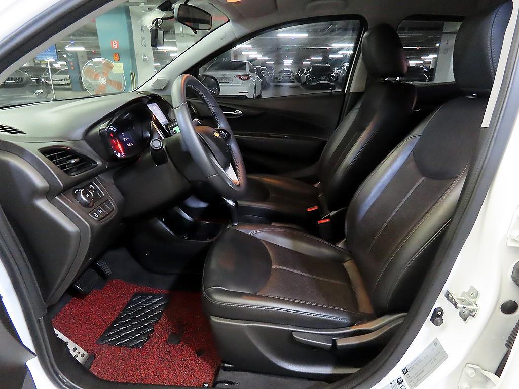 Chevrolet Spark - Vista 6