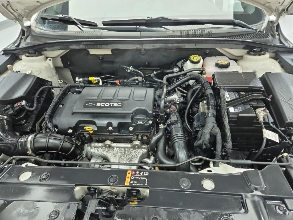 Chevrolet Cruise - Vista 5
