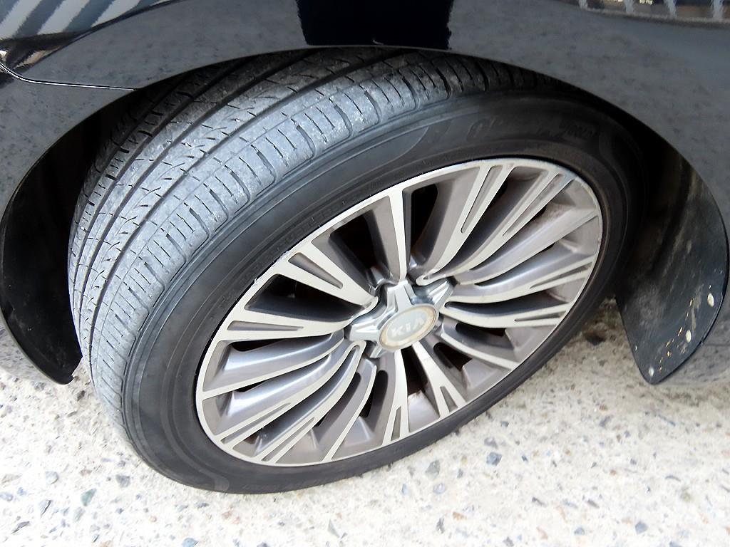 KIA K9 2016 Negro - Importación desde Corea - HF Imports Iquique - Foto 20