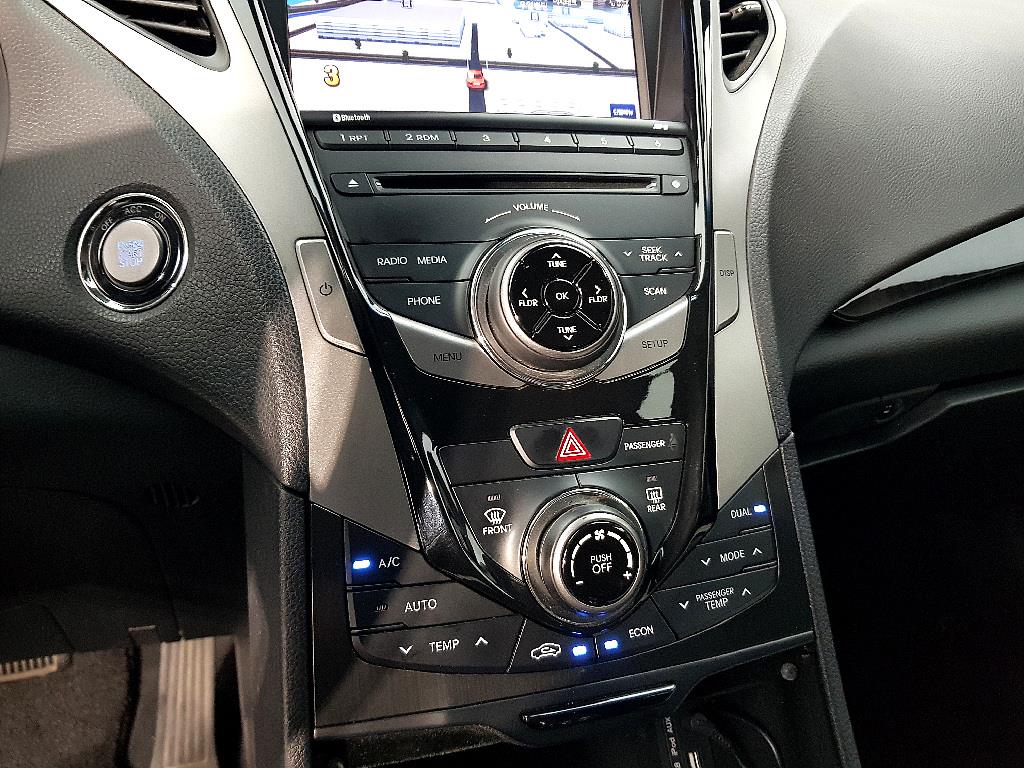 HYUNDAI Grandeur - Vista 11