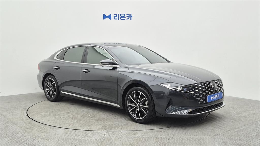 HYUNDAI Grandeur - Vista 2