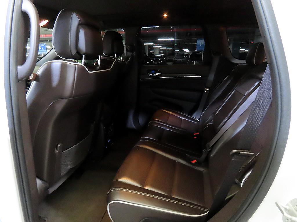 Jeep Cherokee - Vista 7