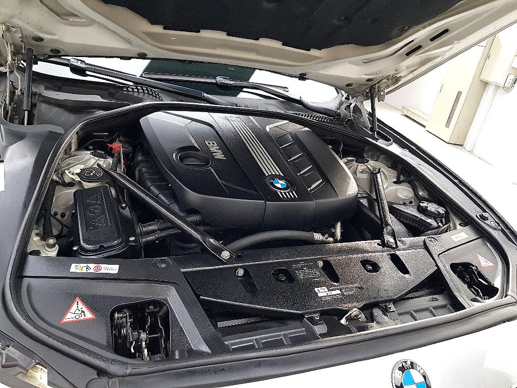 BMW 5 Series - Vista 6