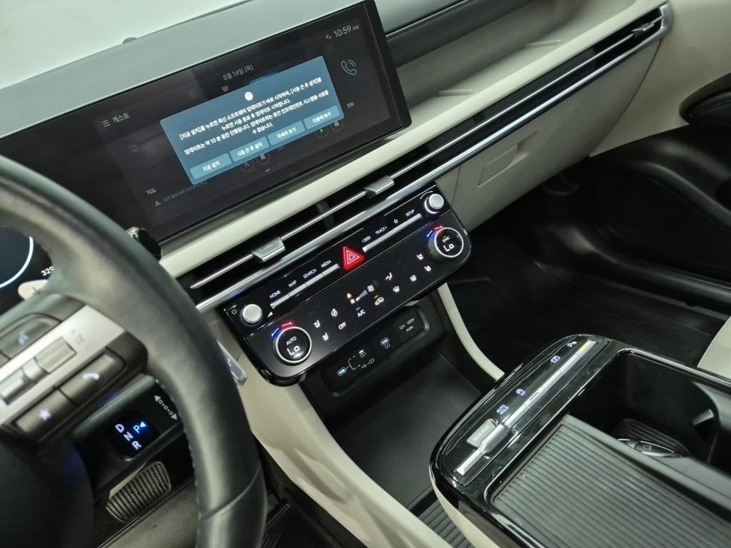 HYUNDAI Tucson - Vista 10
