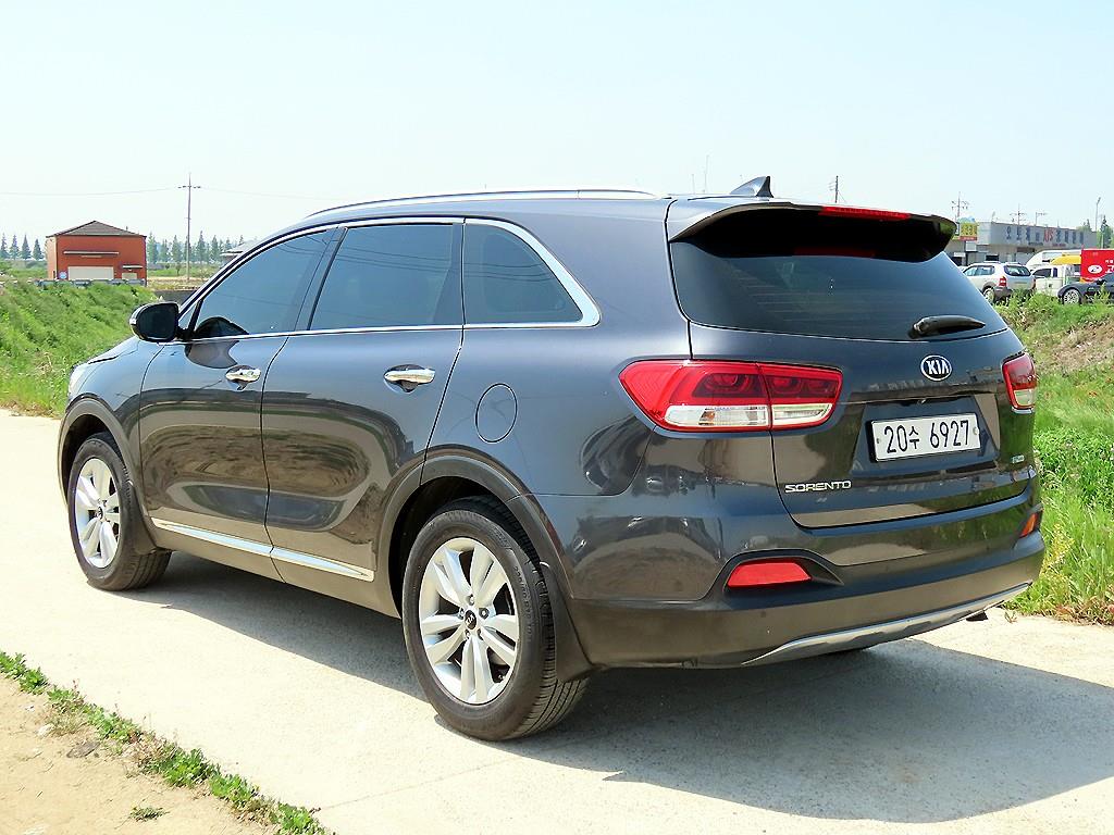 KIA Sorento - Vista 3