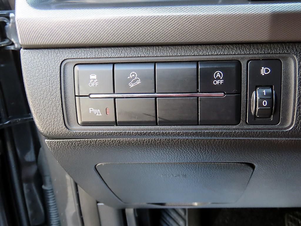 Ssangyong Rexton - Vista 12