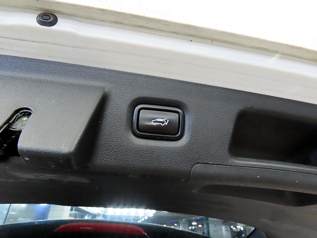 HYUNDAI Santa Fe 2019 Blanco - Importación desde Corea - HF Imports Iquique - Foto 15