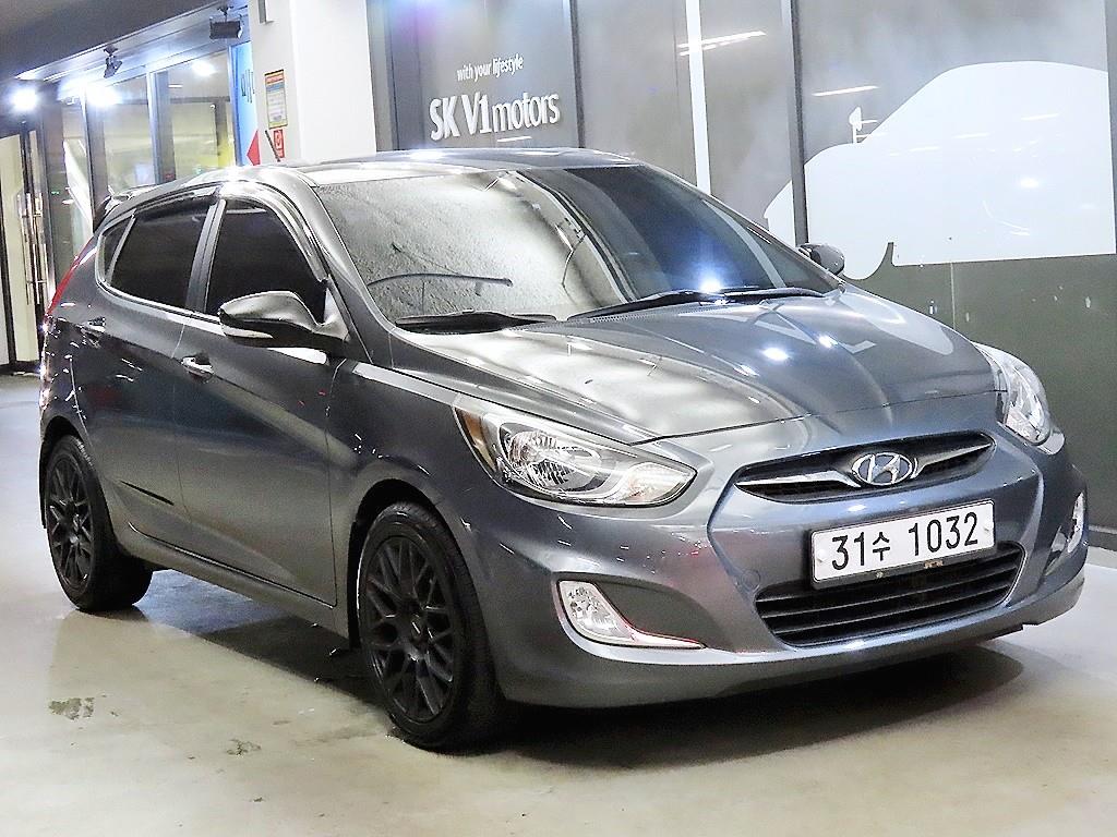 HYUNDAI Accent 2013 Gris - Importación desde Corea - HF Imports Iquique - Foto 1