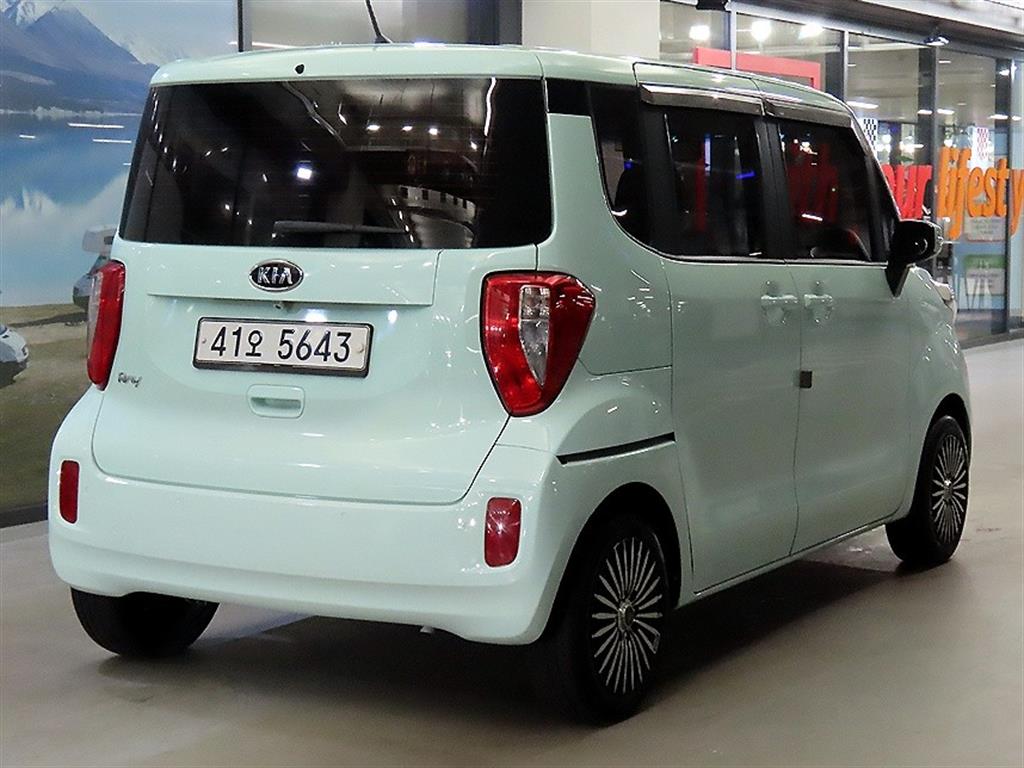 KIA Ray - Vista 4