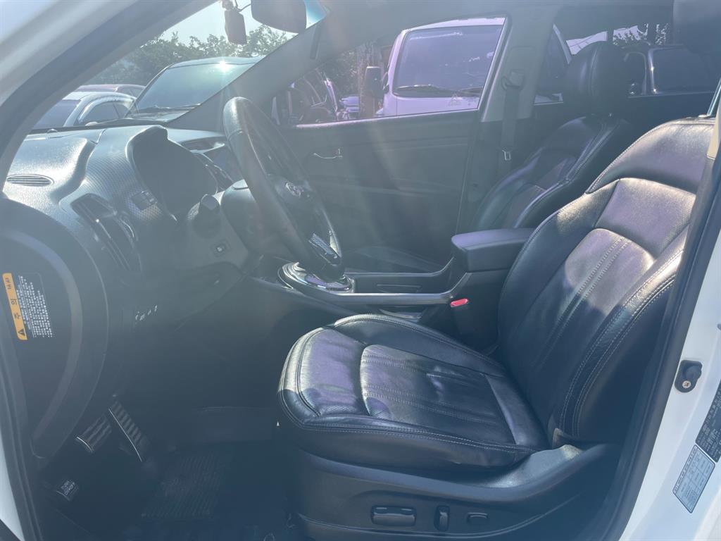 KIA Sportage - Vista 8