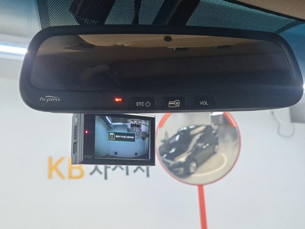 KIA Carnival 2016 Negro - Importación desde Corea - HF Imports Iquique - Foto 17