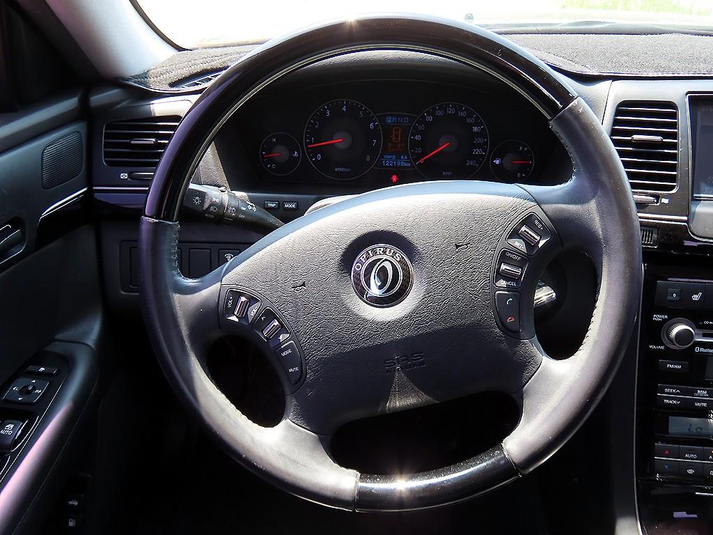 KIA Opirus - Vista 7
