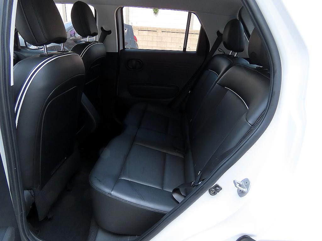 HYUNDAI Casper - Vista 6