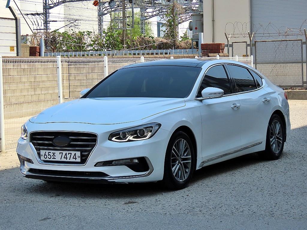 HYUNDAI Grandeur - Vista 2