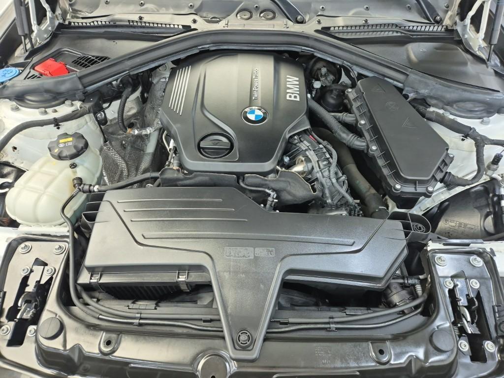 BMW Gran Turismo 2020 Blanco - Importación desde Corea - HF Imports Iquique - Foto 16