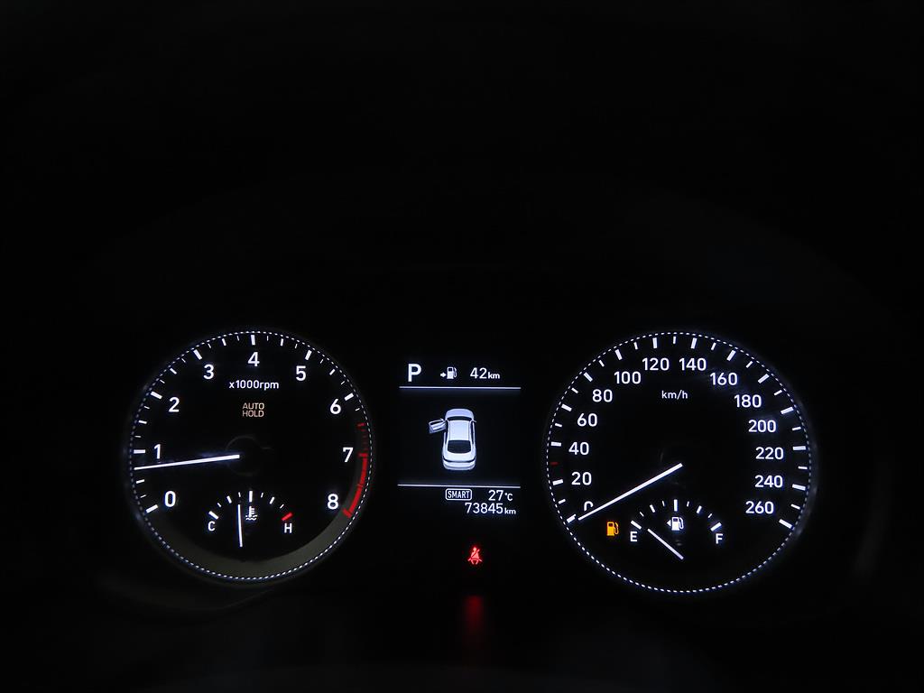 HYUNDAI Grandeur - Vista 8