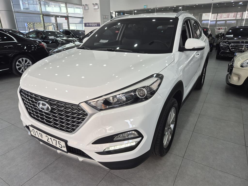 HYUNDAI Tucson - Vista 2