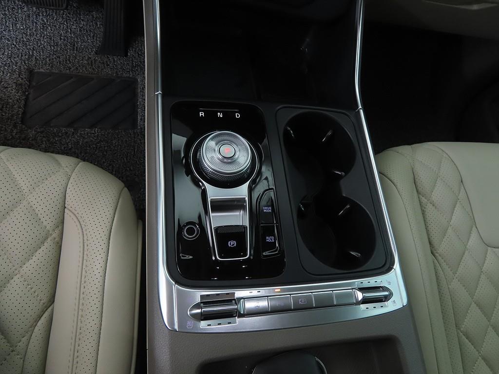 KIA Carnival 2025 Blanco - Importación desde Corea - HF Imports Iquique - Foto 13