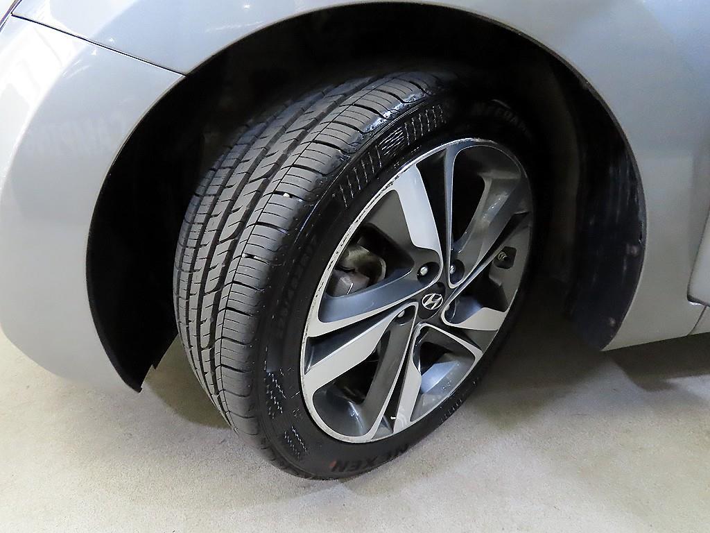 HYUNDAI Avante 2014 Gris - Importación desde Corea - HF Imports Iquique - Foto 18