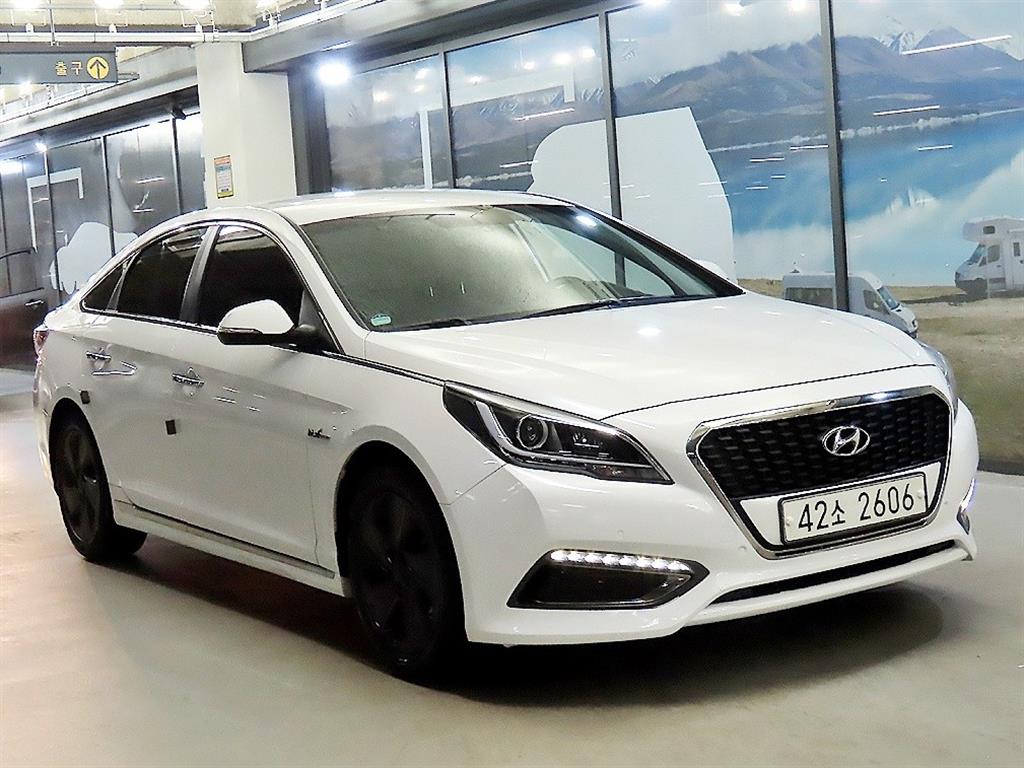 HYUNDAI Sonata 2015 Blanco - Importación desde Corea - HF Imports Iquique - Foto 1