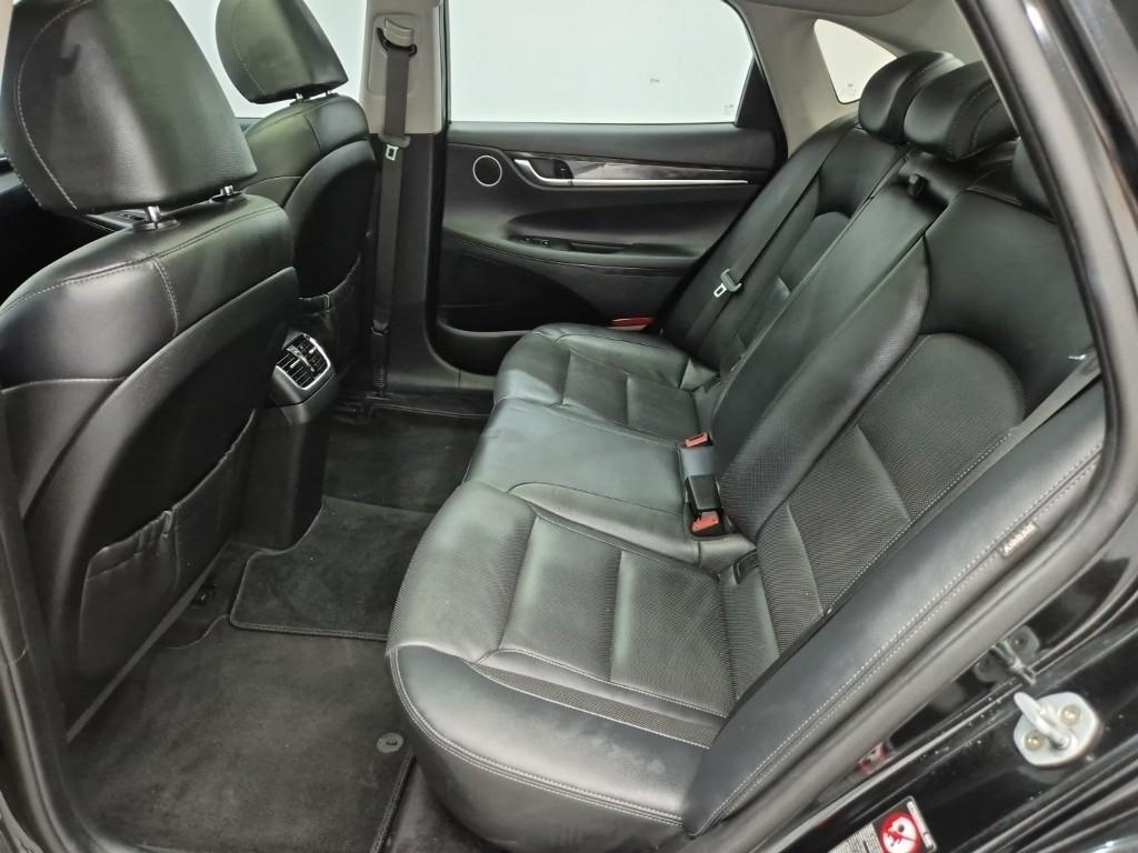 HYUNDAI Grandeur - Vista 12