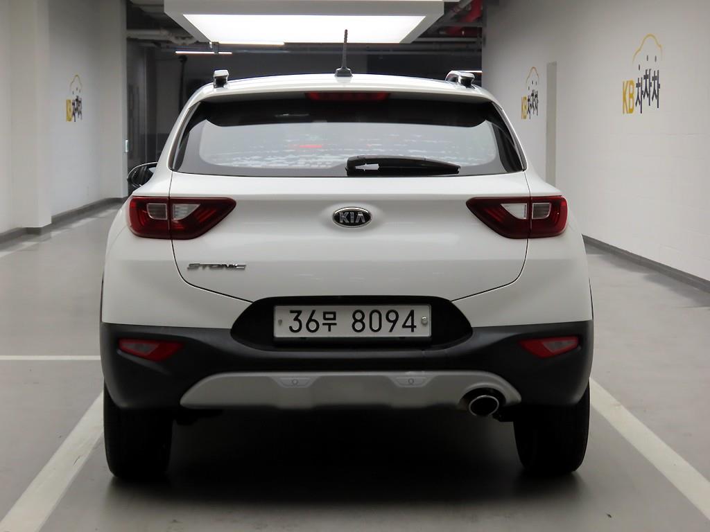 KIA Stonic - Vista 3