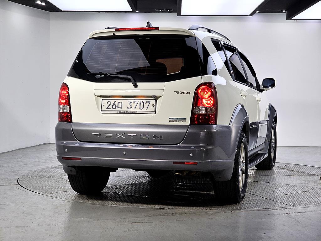 Ssangyong Rexton - Vista 3