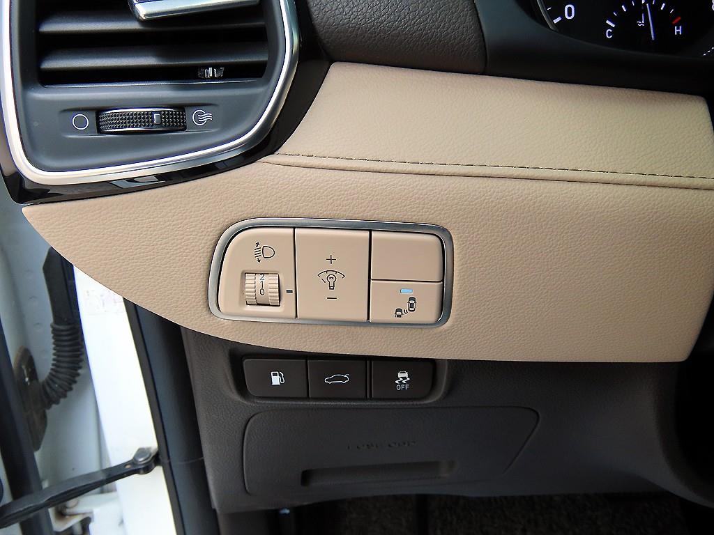 HYUNDAI Grandeur 2018 Blanco - Importación desde Corea - HF Imports Iquique - Foto 13
