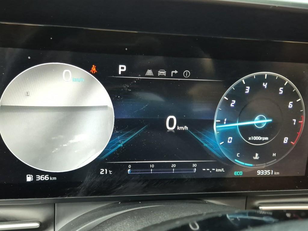 KIA Carnival - Vista 6
